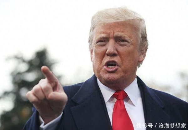 配资公司排名10强 养虎为患？7艘准航母悄无声息下水，美国真正的对手早已改变